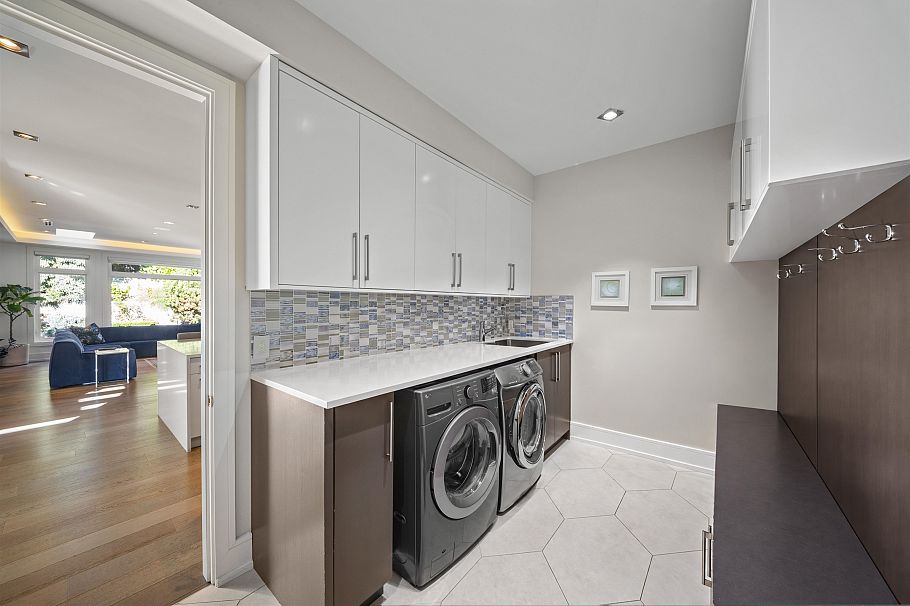 966 Beaumont Drive North Vancouver, BC - 18