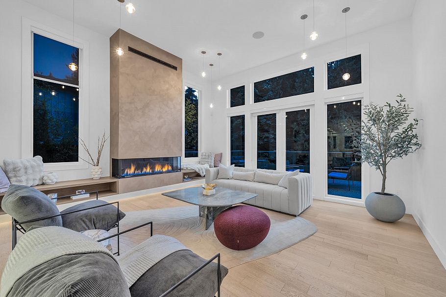 4324 Glencanyon Drive North Vancouver, BC - 8