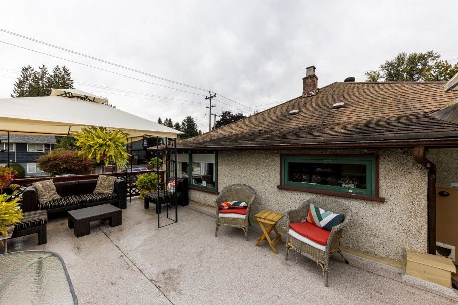 2057 Mahon Avenue North Vancouver, BC - 20