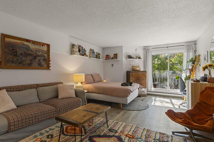 216 1545 E 2nd Avenue Vancouver, BC - 1