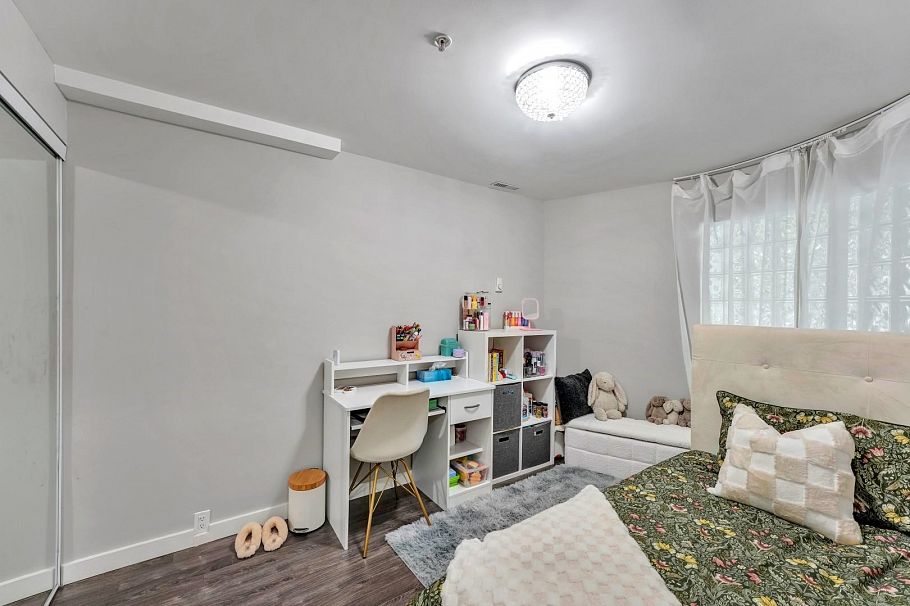 B110 1331 Homer Street Vancouver, BC - 29