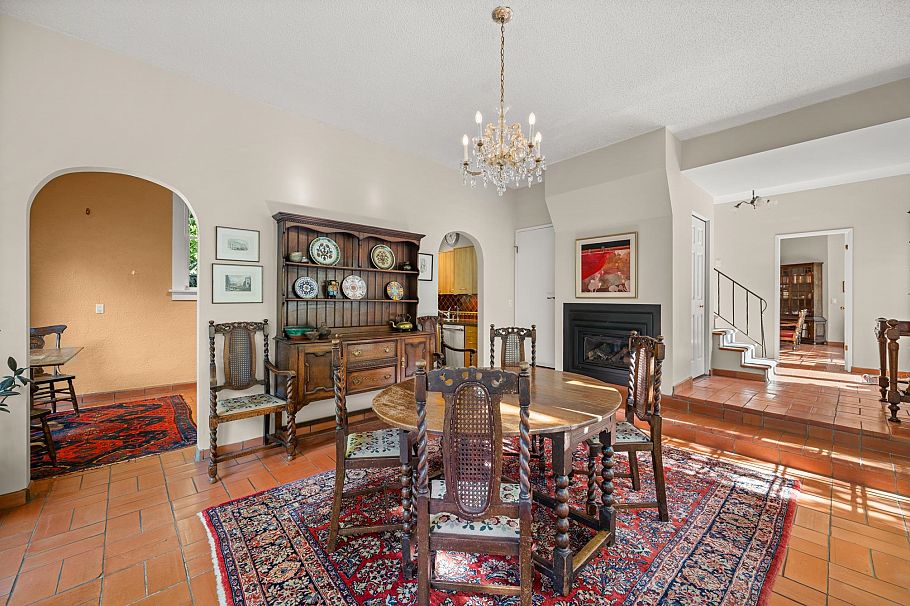 3296 Granville Street Vancouver, BC - 11