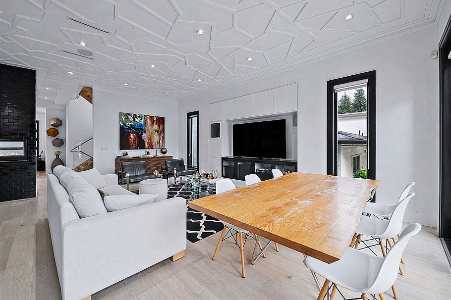 3626 E 48th Avenue Vancouver, BC - 3