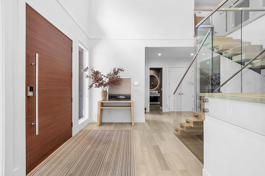 4324 Glencanyon Drive North Vancouver, BC - 11