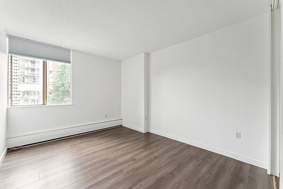 802 2008 Fullerton Avenue North Vancouver, BC - 10