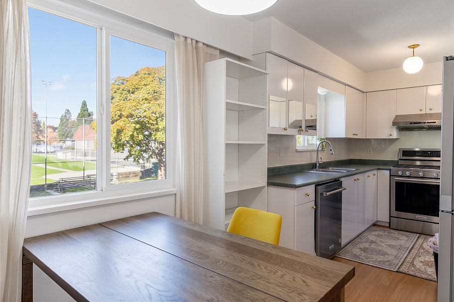 7658 Fremlin Street Vancouver, BC - 24