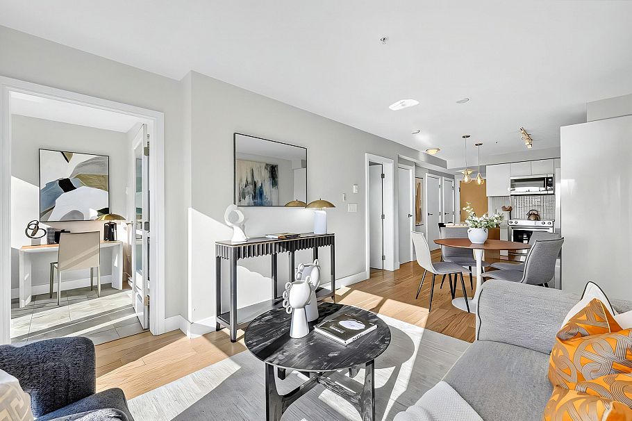 403 233 Kingsway Vancouver, BC - 5