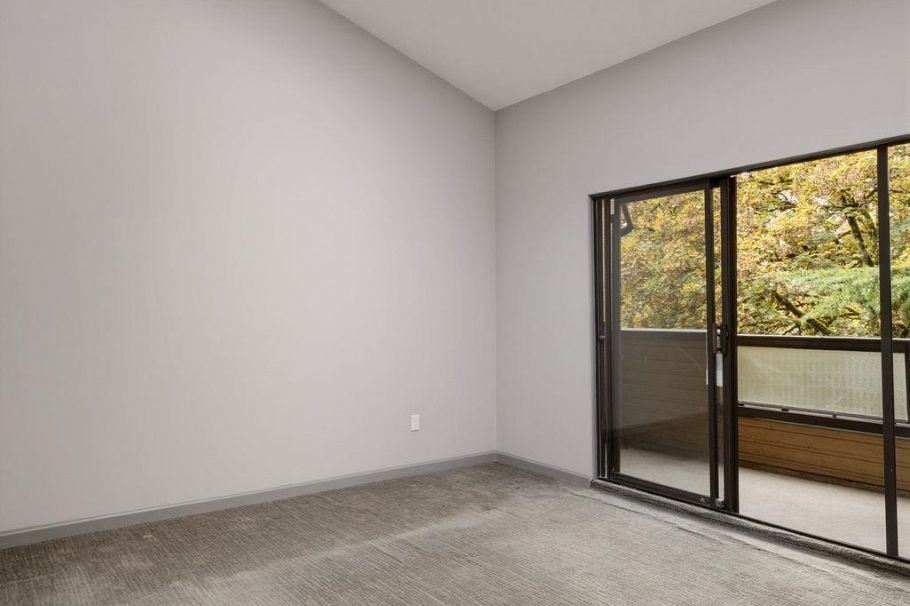 301 1930 W 3rd Avenue Vancouver, BC - 4