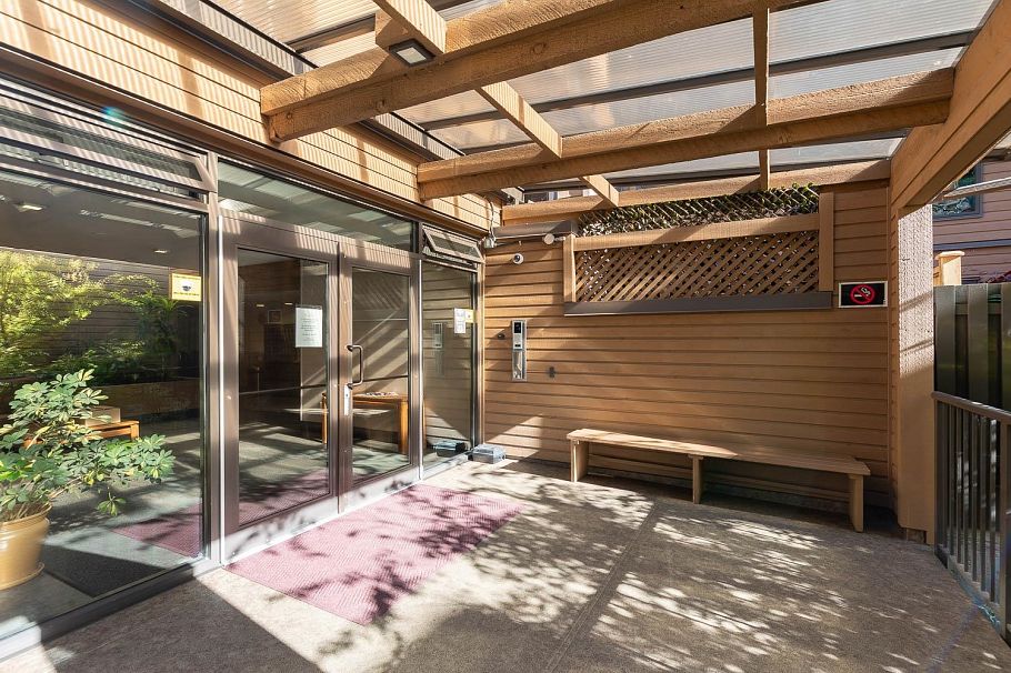 208 1435 Nelson Street Vancouver, BC - 25