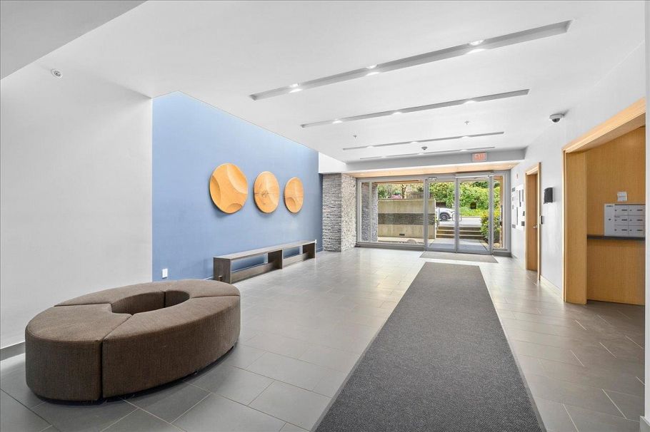 102 221 E 3rd Street North Vancouver, BC - 27