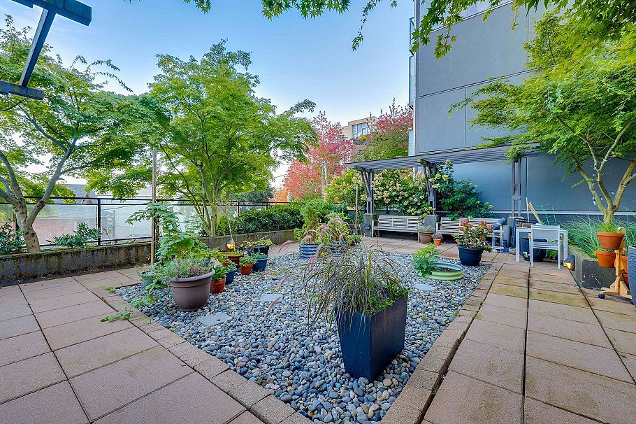 403 233 Kingsway Vancouver, BC - 24