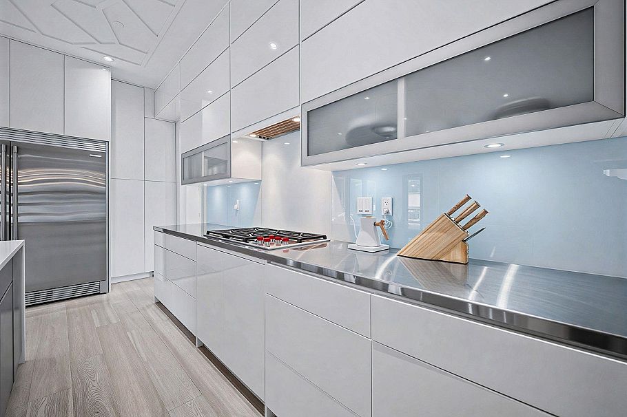 3626 E 48th Avenue Vancouver, BC - 9