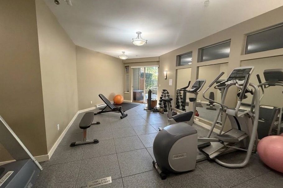 408 1633 Mackay Avenue North Vancouver, BC - 13