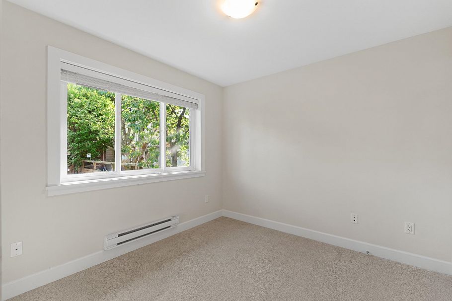 1969 E 5th Avenue Vancouver, BC - 24