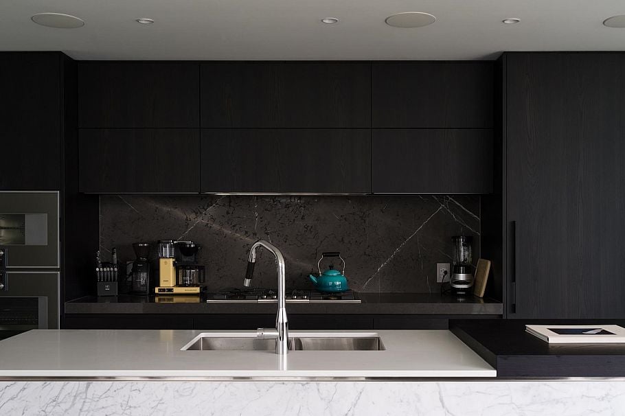 406 1601 Quebec Street Vancouver, BC - 3