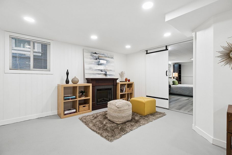 936 W 17th Avenue Vancouver, BC - 27