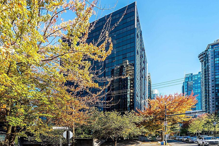 1113 1333 W Georgia Street Vancouver, BC - 35