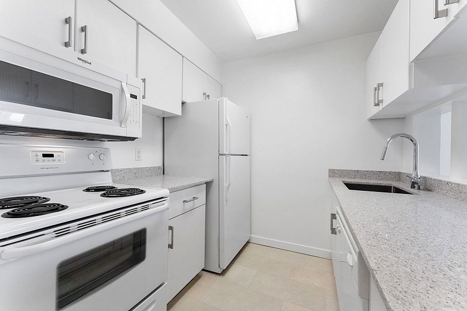 802 2008 Fullerton Avenue North Vancouver, BC - 7