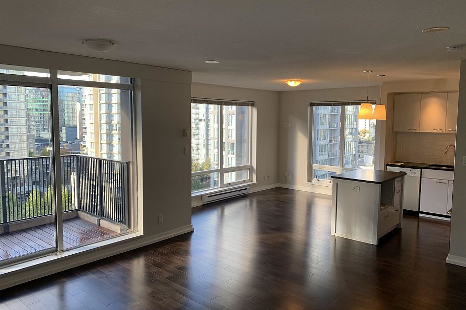 1606 1055 Homer Street Vancouver, BC - 2