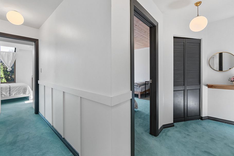 2069 Westview Drive North Vancouver, BC - 29