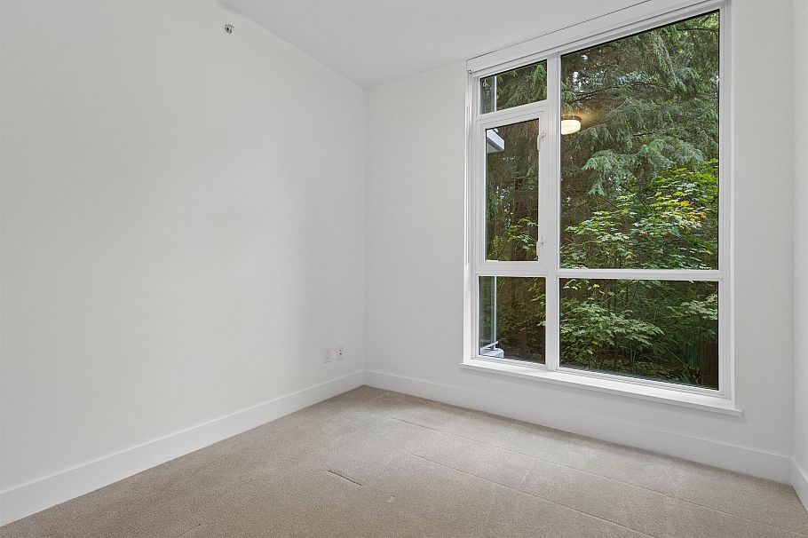 208 2375 Emery Court North Vancouver, BC - 11