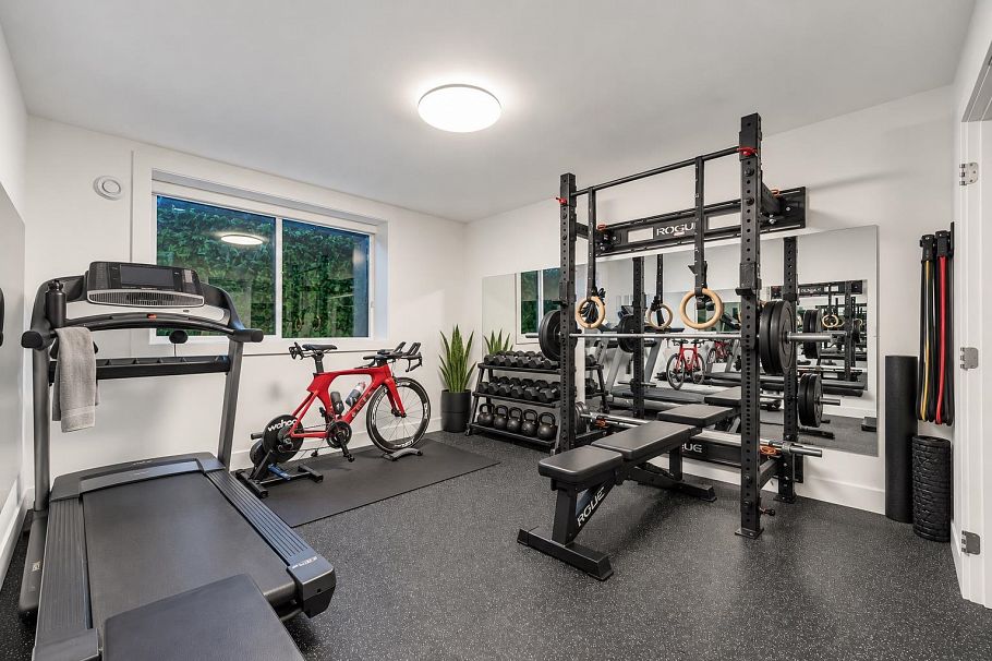 4324 Glencanyon Drive North Vancouver, BC - 25