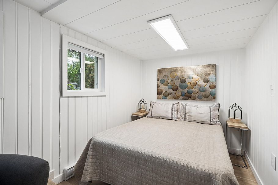 936 W 17th Avenue Vancouver, BC - 15