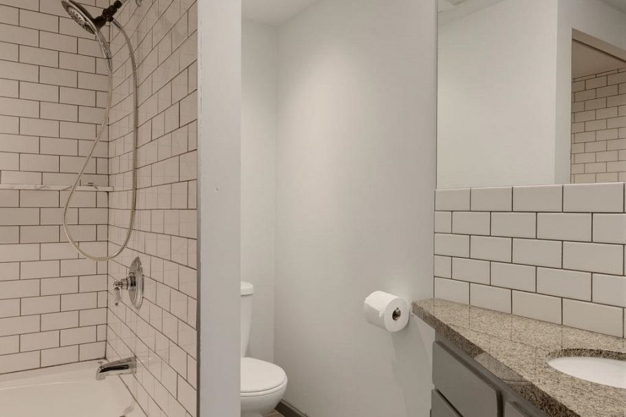 301 1930 W 3rd Avenue Vancouver, BC - 27