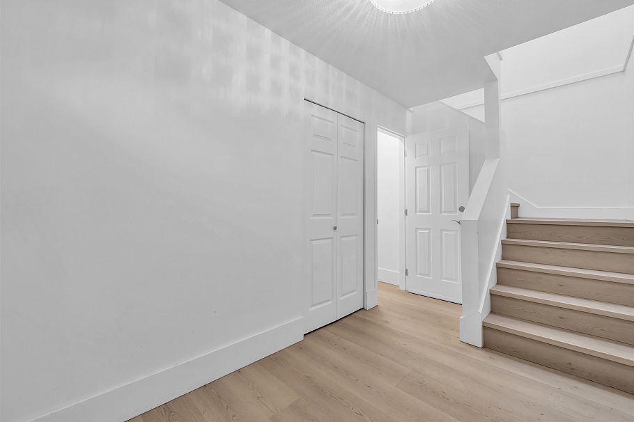 3638 Maginnis Avenue North Vancouver, BC - 17