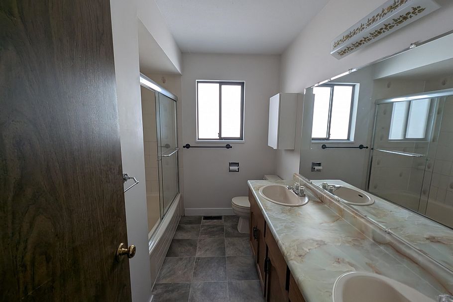 Upper-2759 EUCLID AVENUE, Vancouver BC V5R 5B8 Vancouver, BC - 13