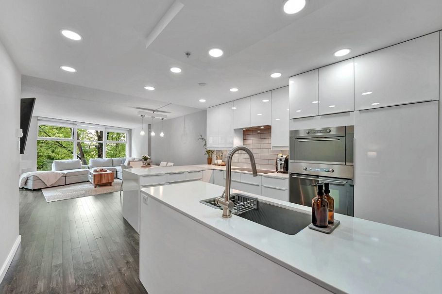 B110 1331 Homer Street Vancouver, BC - 4