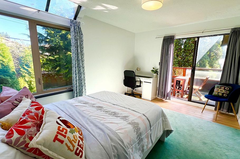 2069 Westview Drive North Vancouver, BC - 23