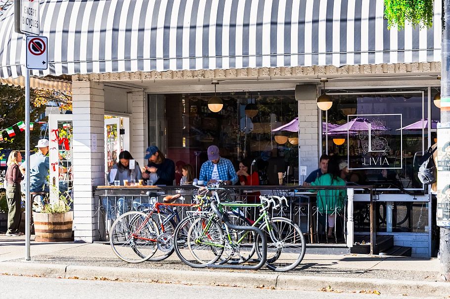 204 2235 E Broadway Street Vancouver, BC - 24