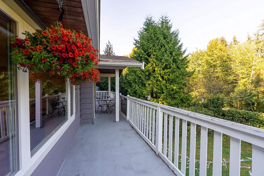 1835 Arborlynn Drive North Vancouver, BC - 17