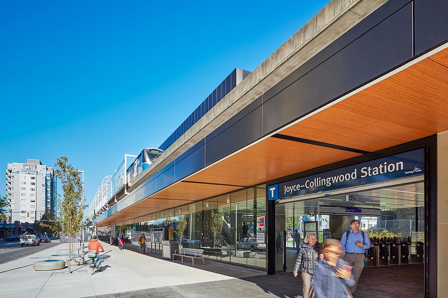 302 5818 Lincoln Street Vancouver, BC - 29
