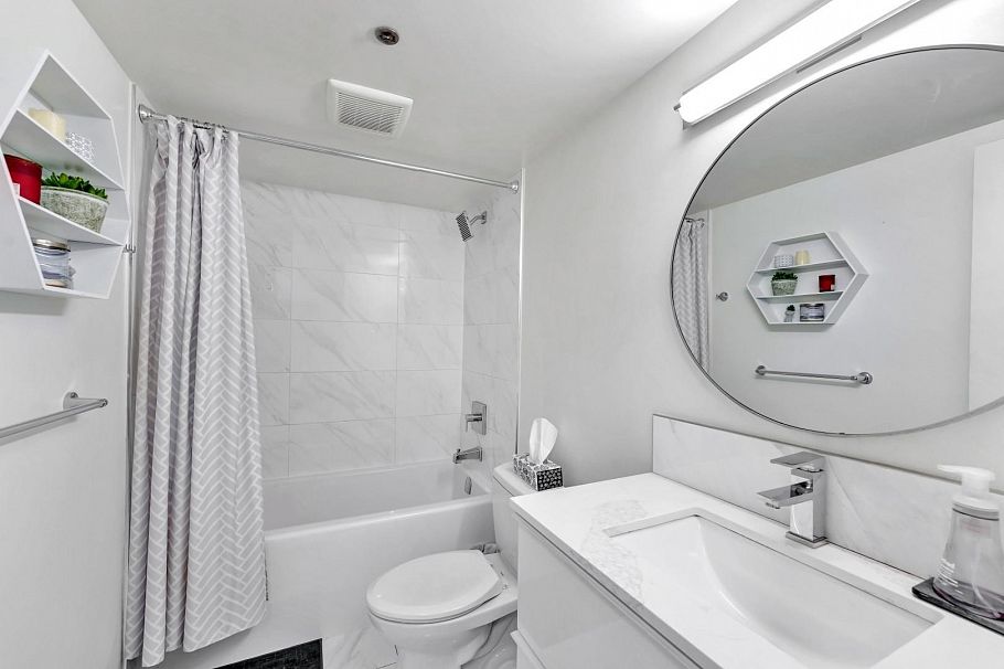 B110 1331 Homer Street Vancouver, BC - 28