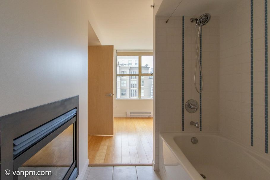 2001 969 RICHARDS STREET, Vancouver BC V6B 3B6 Vancouver, BC - 15