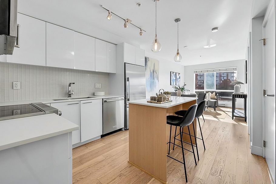 403 233 Kingsway Vancouver, BC - 12