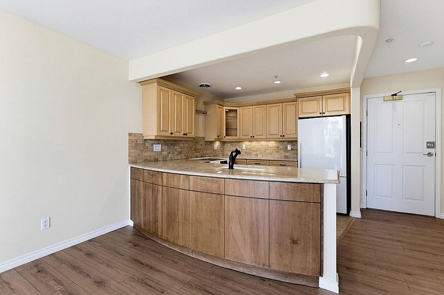 406 525 Wheelhouse Square Vancouver, BC - 11