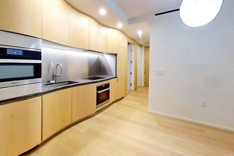 9xx 1568 ALBERNI STREET, Vancouver BC V6G 0E3 Vancouver, BC - 1