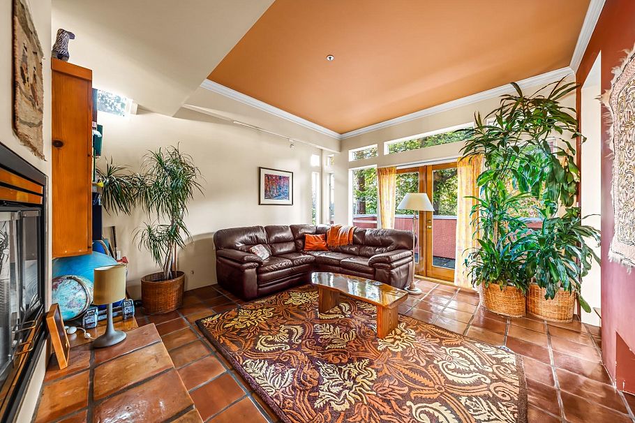 1855 Whyte Avenue Vancouver, BC - 6