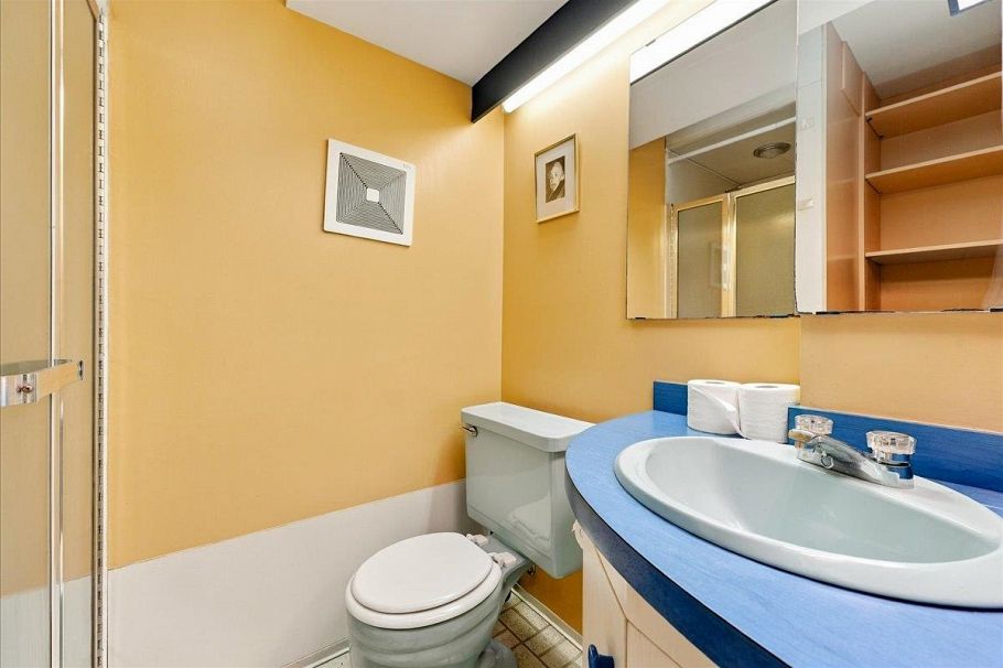 4295 Nottingham Road North Vancouver, BC - 22