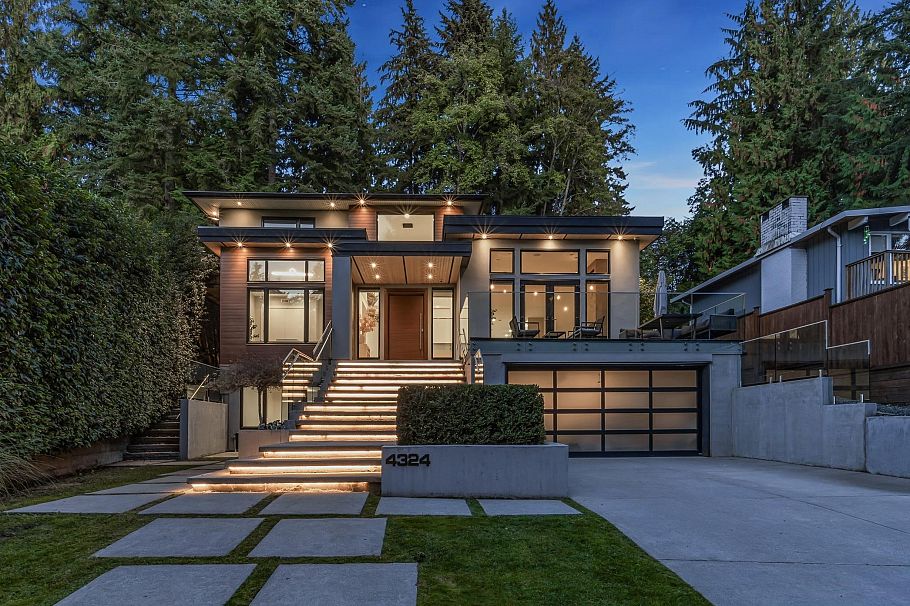 4324 Glencanyon Drive North Vancouver, BC - 36