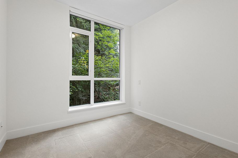 208 2375 Emery Court North Vancouver, BC - 12