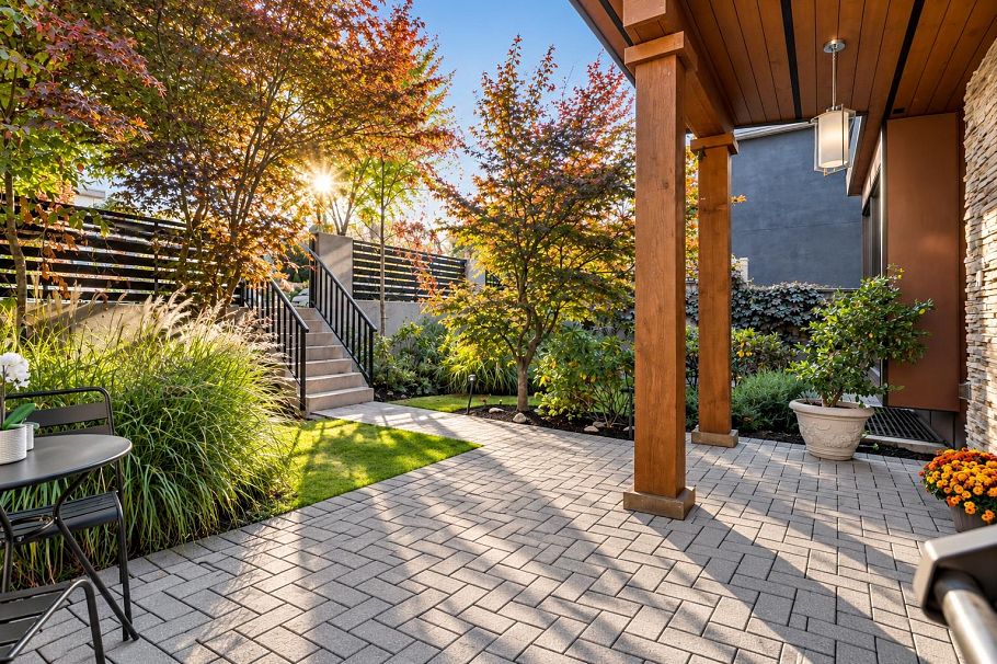 2 233 W 5th Street North Vancouver, BC - 4
