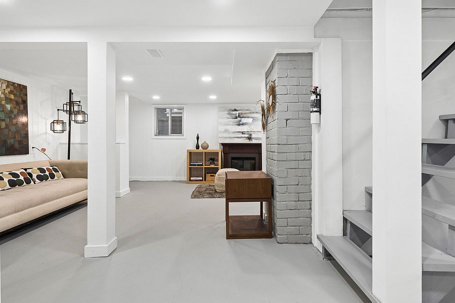936 W 17th Avenue Vancouver, BC - 28