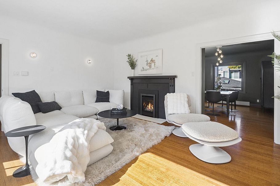 3137 W 24th Avenue Vancouver, BC - 7
