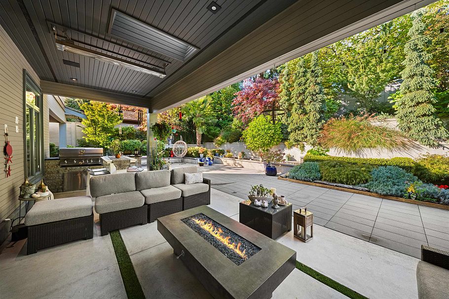 966 Beaumont Drive North Vancouver, BC - 17