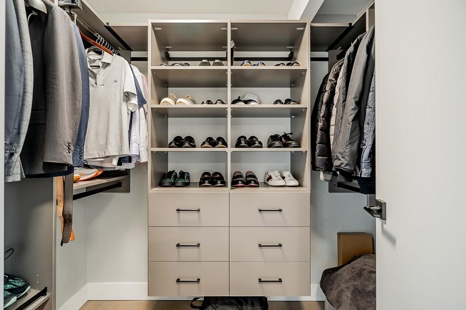 2207 198 Aquarius Mews Vancouver, BC - 22