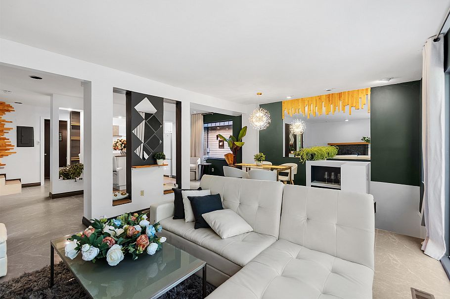 2069 Westview Drive North Vancouver, BC - 10